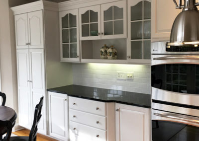 Kitchen-Cabinet-Refinishing-White-Color